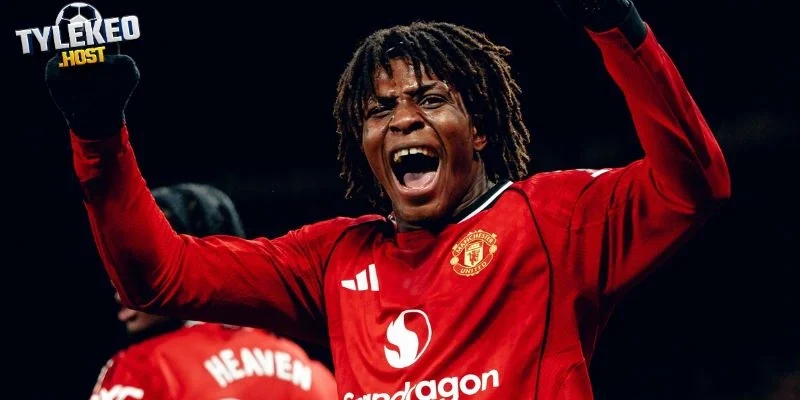 Dorgu sáng cửa đoạt giải, Carrick gần ghế HLV trưởng MU